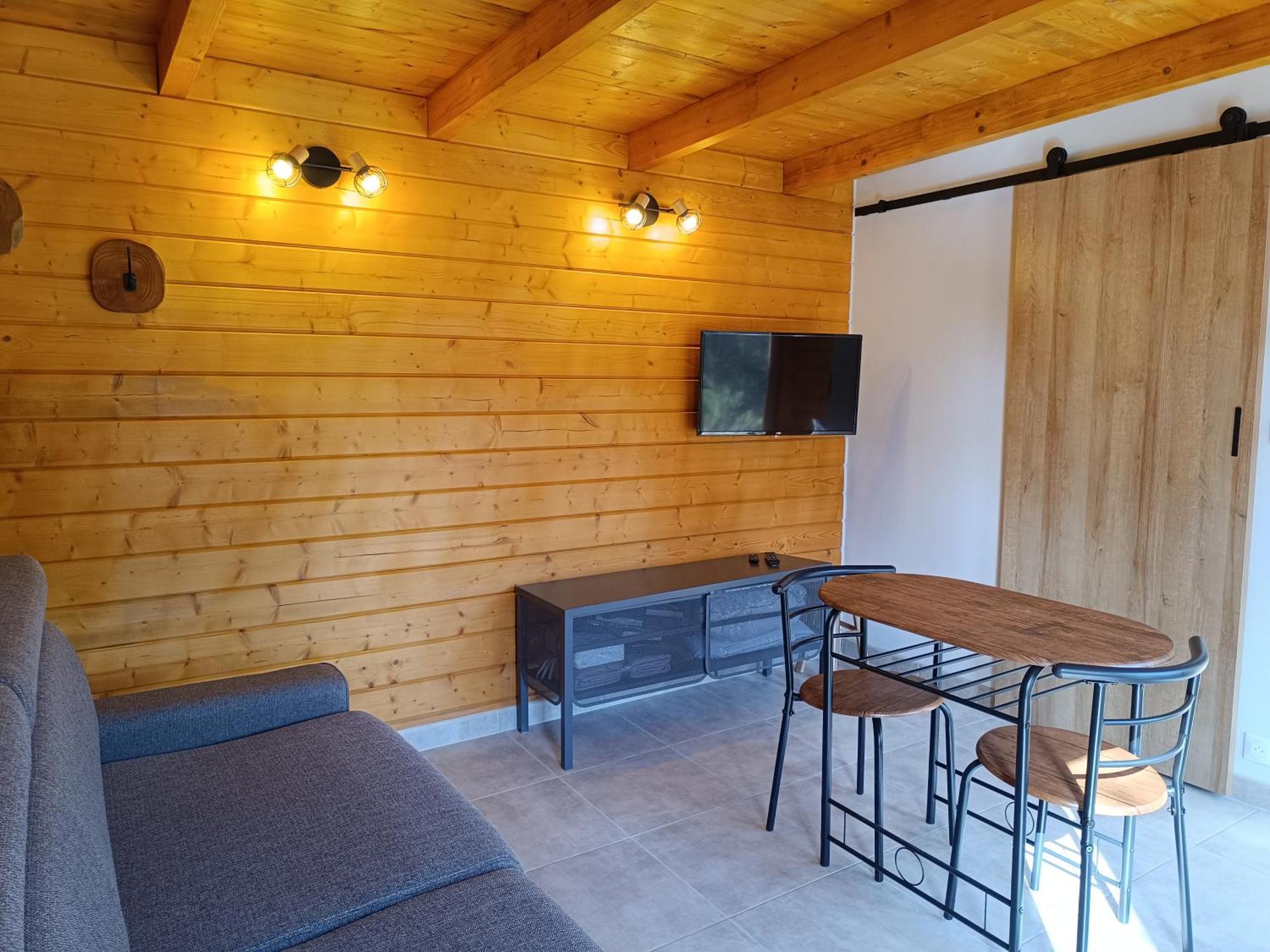 Escapade Sous Les Pins 20m2 Appartement Aurons